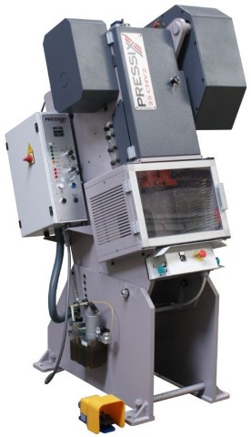 25CNV4 presa instalirana u kosu konfiguraciju  